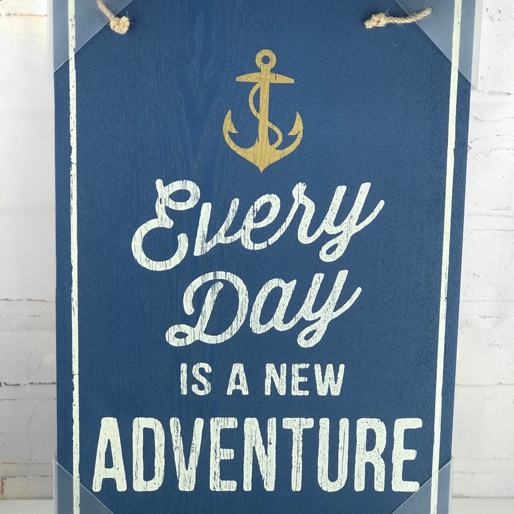 NWT; Large Wall Decor